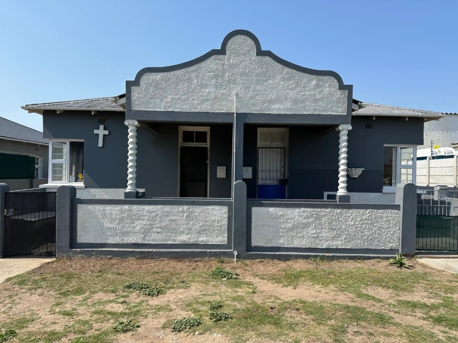 6 Bedroom Property for Sale in Sidwell Eastern Cape